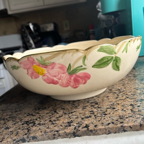 Large Salad Bowl Franciscan Pottery California Mid Century Desert Rose Pattern - Picture 4 of 10